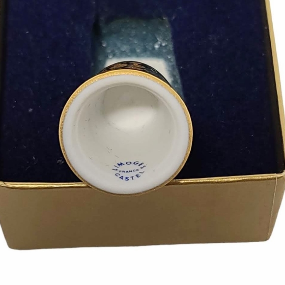 Vintage Limoges Castel & Royal Doulton Thimbles - Picture 7 of 11